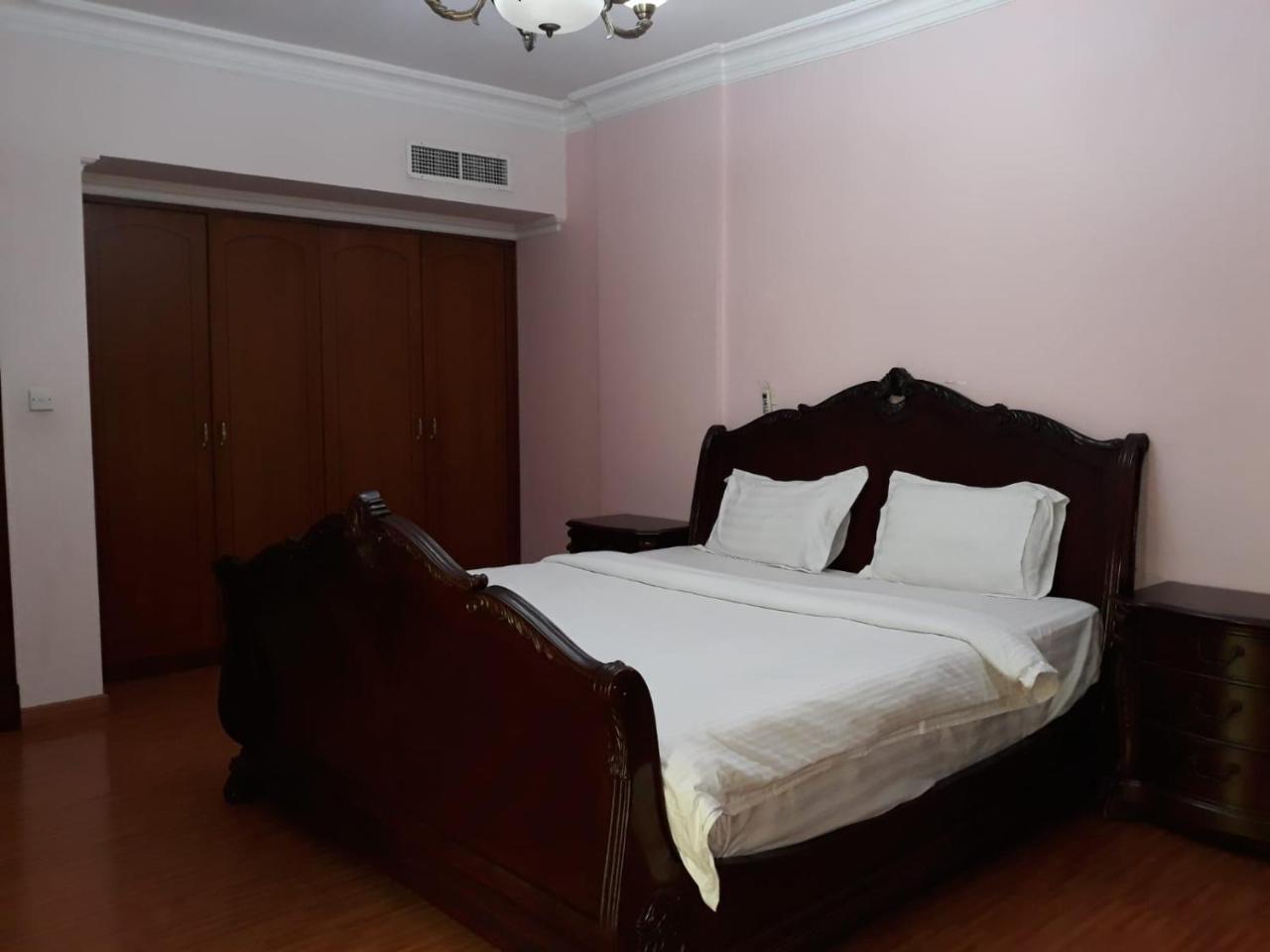 Zubara Plaza II Apartment Manama Exterior foto