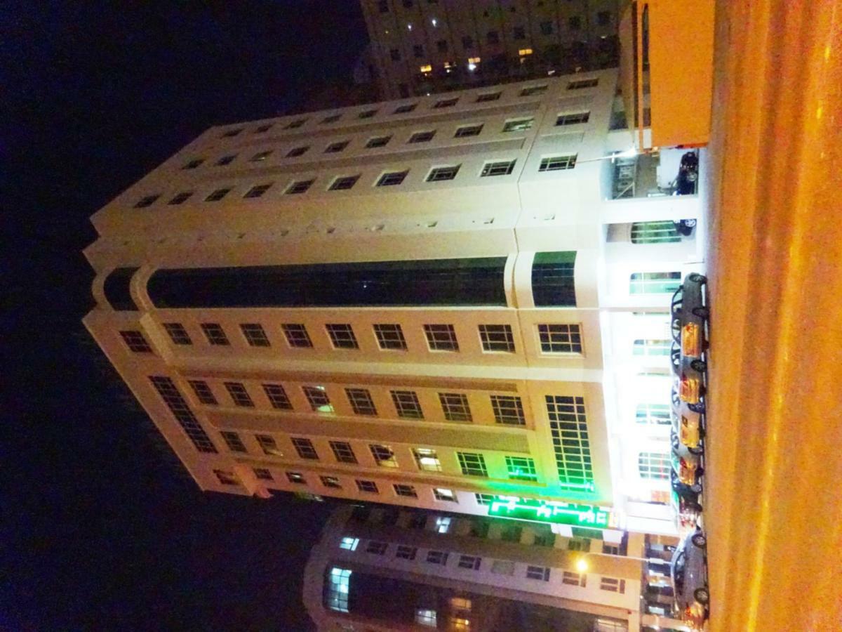 Zubara Plaza II Apartment Manama Exterior foto